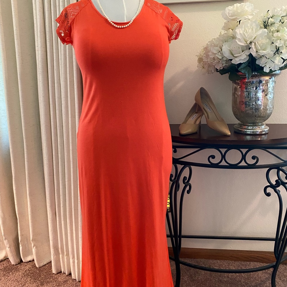 Cute maxi dress! $7 or 3/$15